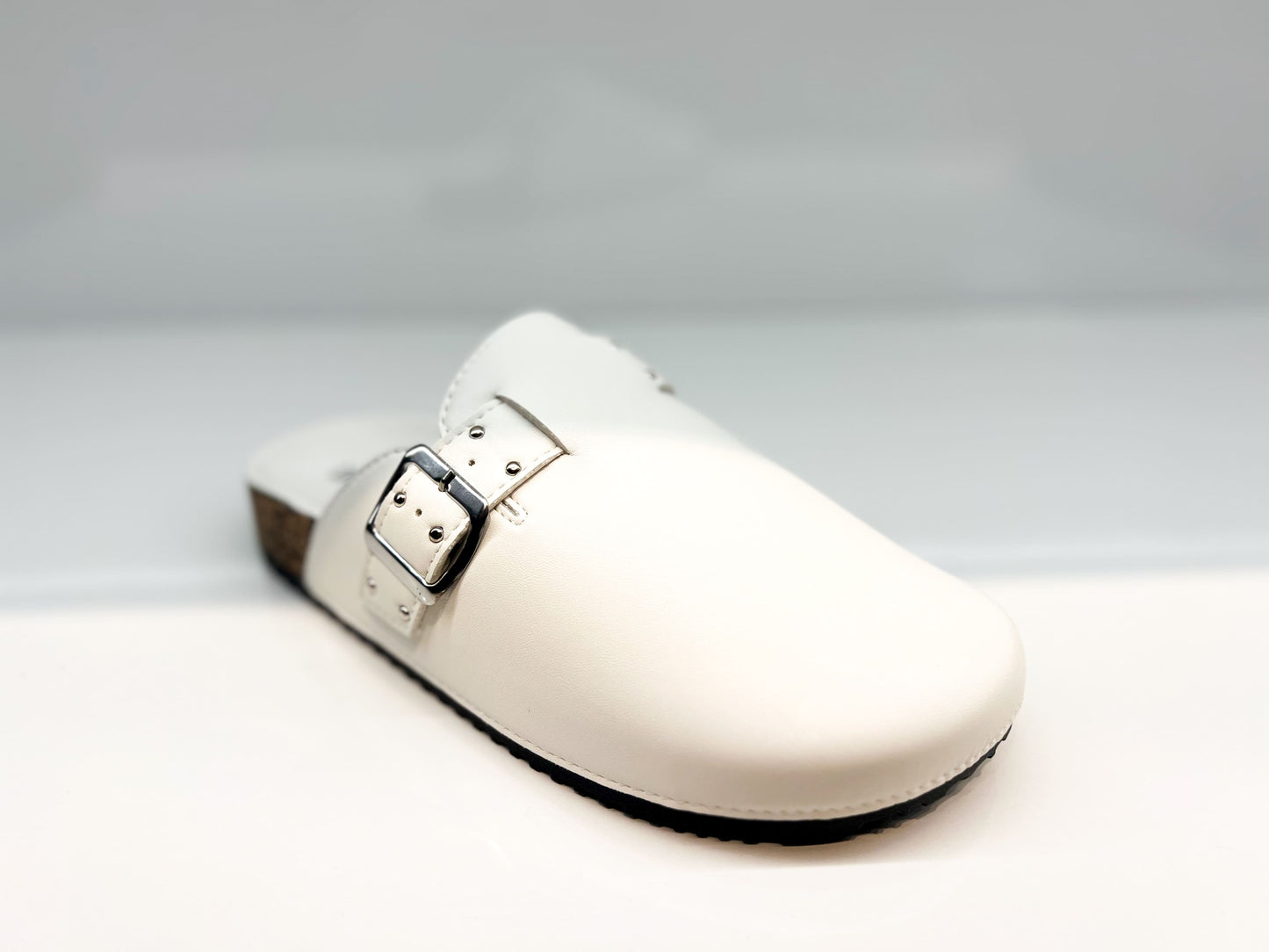 DLY Slippers - CA2504