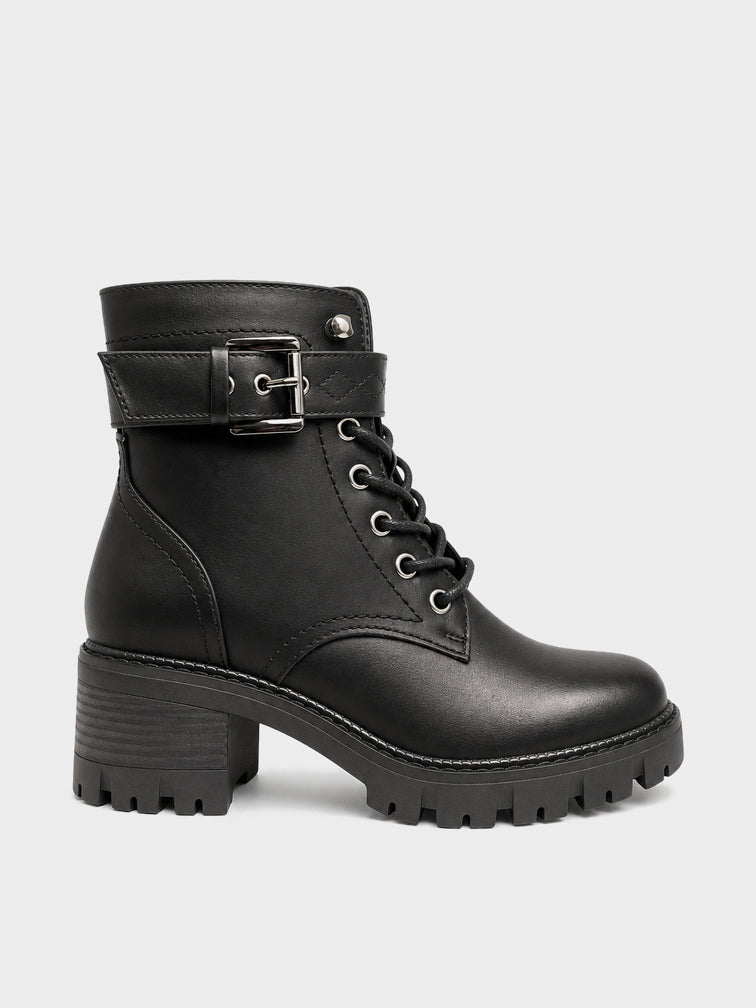 Stivaletto con fibbia - GA2413