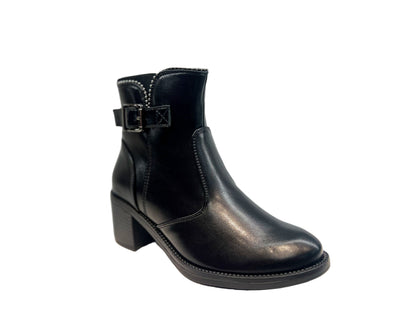 Stivaletti con fibbia - GA2540