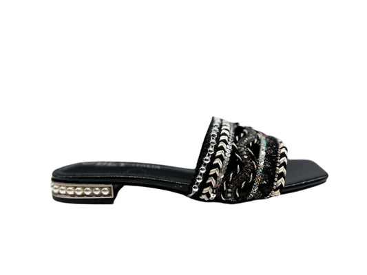 DLY Slippers - CA2409