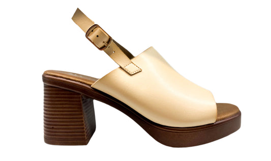 Clogs with Strap - TA2516
