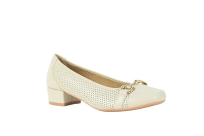 Beige Low Heel Shoes - TA2402