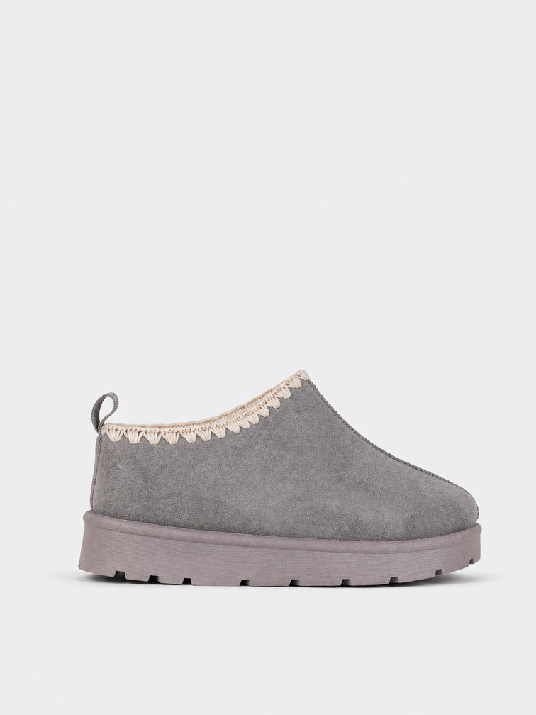 Ciabatta Pelo Bordo Smerlato - UG2602 - grigio (vista laterale)